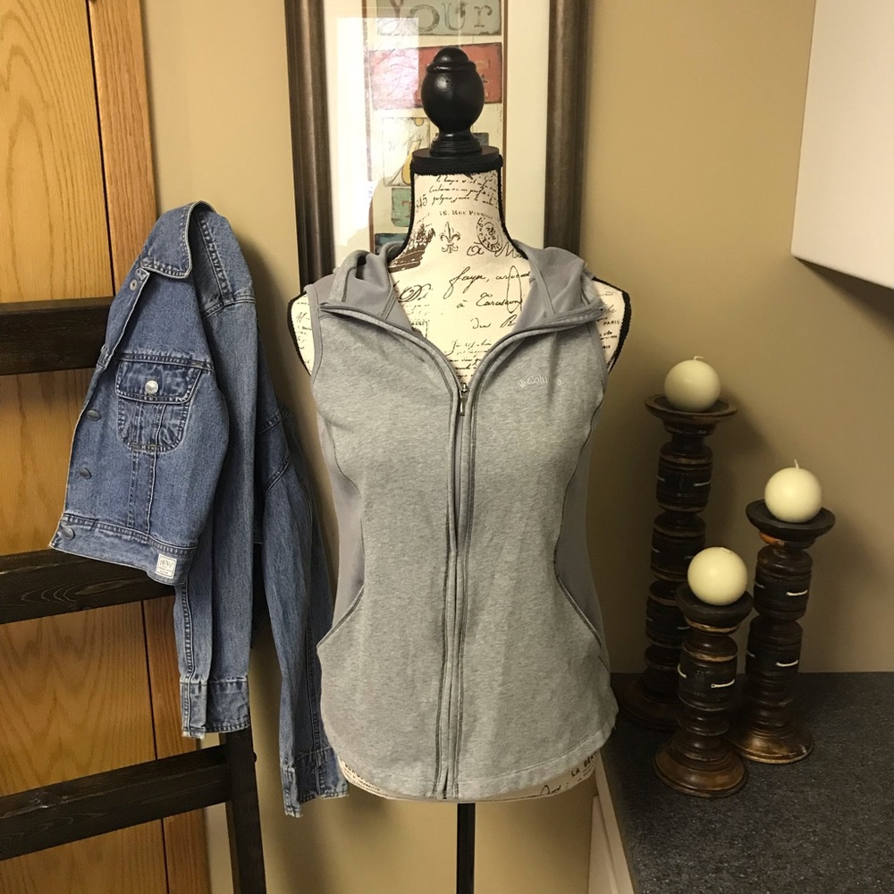 Columbia Hooded Vest